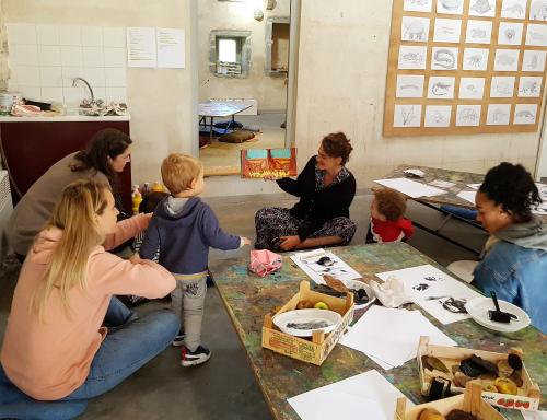 atelier_avec_le_trait_d_union