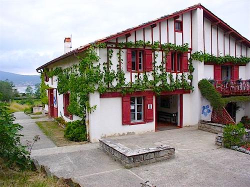 maisons_du_domaine_d_abbadia_architecture