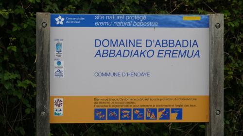 arrete_police_des_usages_sur_le_domaine_d_abbadia