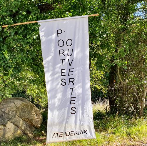 nekatoenea_ouvre_ses_portes